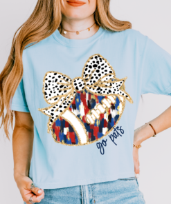 Cropped Comfort Colors Go Pats Football Bow Coquette Brush Strokes Tee Fall ShirtAdult Shirts – Patriots