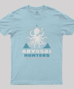 Abyssal Hunters Emblem Nerd T-Shirt