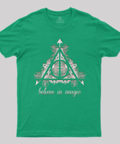 Believe in Magic Geek T-Shirt