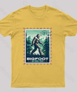Bigfoot National Park Geeks T-Shirt