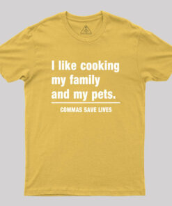 Commas Save Lives Geek T-Shirt