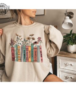 Albums As Books Sweatshirt Trendy Aesthetic For Book Lovers Crewneck Sweater Taylor Swift Folklore Shirt Taylor Swift Chiefs Shirt Taylor Swift T Shirt Ideas Taylor Swift Red T Shirt new