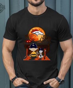 Charlie Brown Snoopy Watching Denver Broncos Shirt Denver Broncos Halloween Shirts Charlie Brown Snoopy Denver Broncos Shirts