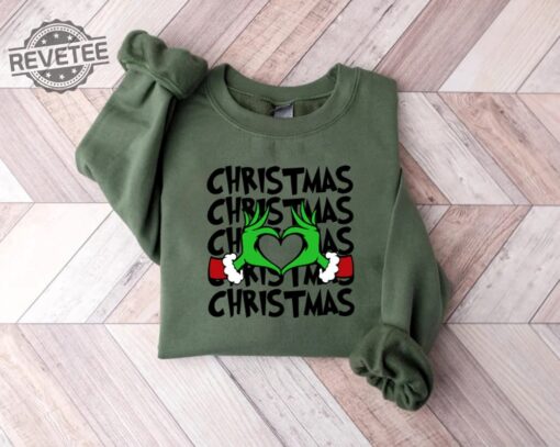 Christmas Shirt Grinch T Shirt Dr Seuss Outfit Christmas Gifts Heart Hands Graphic Tees Xmas Womens Clothing Holiday T Shirts Unique
