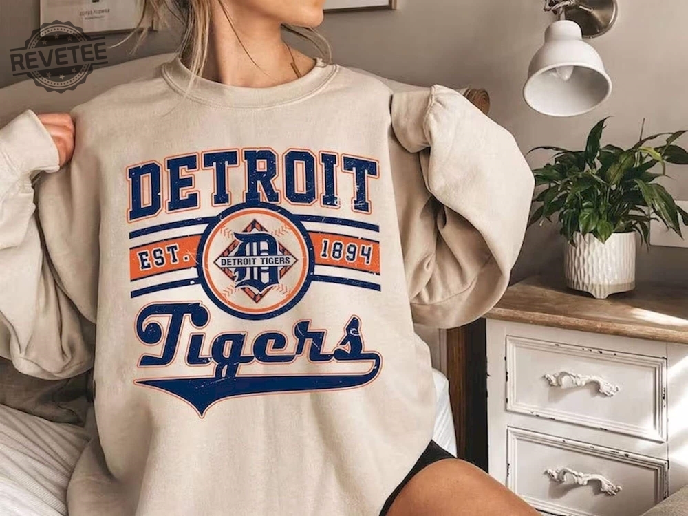 Detroit Baseball Crewneck Sweatshirt Vintage Detroit Baseball T Shirt Detroit Tigers Sweatshirt Detroit Tigers Tigers Baseball Unique Detroit Baseball Crewneck Sweatshirt Vintage Detroit Baseball T Shirt Detroit Tigers Sweatshirt Detroit Tigers Tigers Baseball Unique