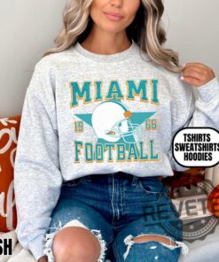 Distressed Vintage Style Miami Dolphins Football Apparel Hoodie Tshirt Sweatshirt Gifts For Fan Mens Womens Crewneck Sweater Pullover Hoodies