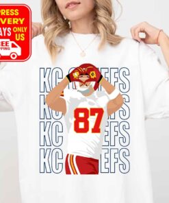 Express Delivery Travis Kelce Heart Hands Shirt Taylor Swift Super Bowl Outfit Taylor Swift And Travis Kelce Super Bowl Shirts Kansas City Cheifs Unique