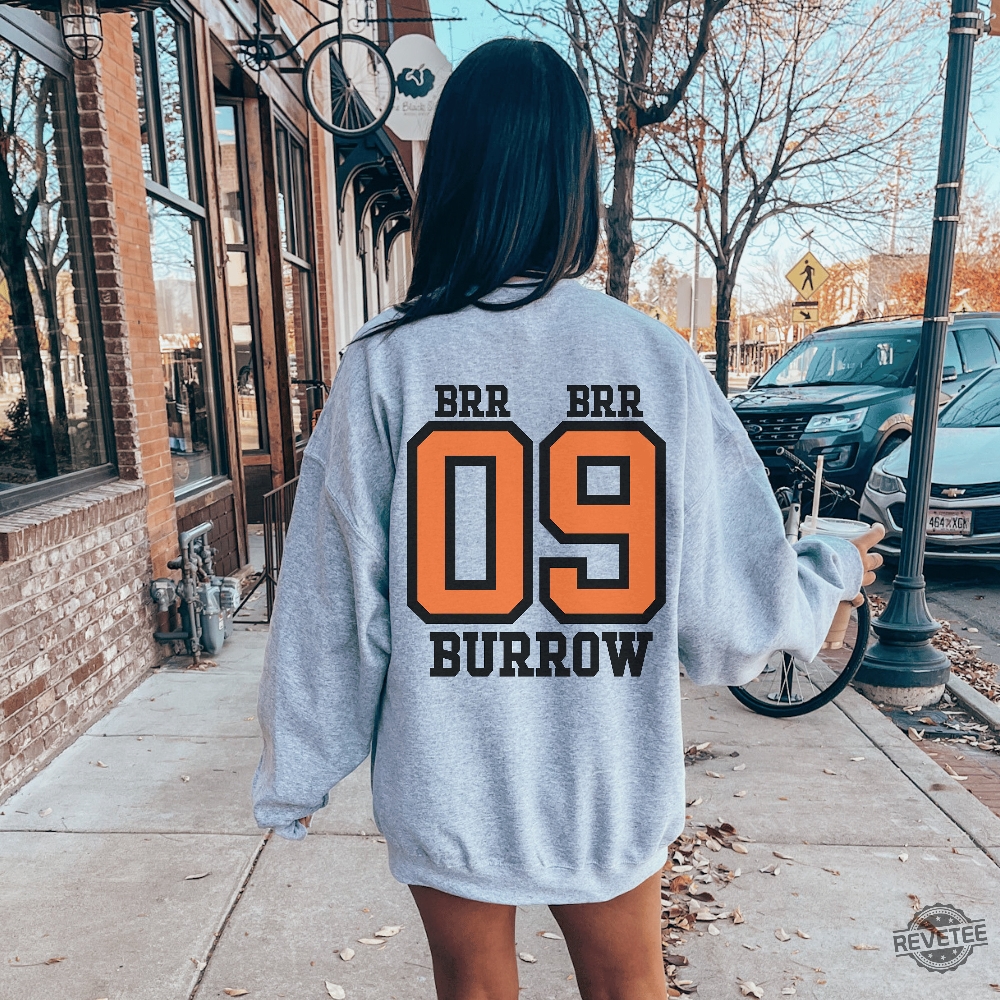 Joe Burrow Sweatshirt Retro Cincinnati Football Sweatshirt Cincinnati Bengals Joe Burrow Shirt Joe Burrow Contract 2023 Joe Burrow Eras Tour Shirt Joe Burrow Fashion Images New Joe Burrow Sweatshirt Retro Cincinnati Football Sweatshirt Cincinnati Bengals Joe Burrow Shirt Joe Burrow Contract 2023 Joe Burrow Eras Tour Shirt Joe Burrow Fashion Images New