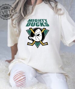 Mighty Ducks Old School Shirt Hockey 2000S Shirt Anaheim Mighty Ducks Tee Mighty Ducks Fan Shirt Unique