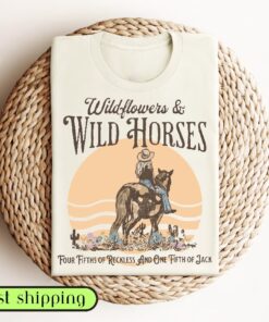 Nashville Shirt Country Concert Top Lainey Wilson Shirt Wildflowers Wild Horseswestern Shirt For Her Oversized Rodeo T Shirt Unique