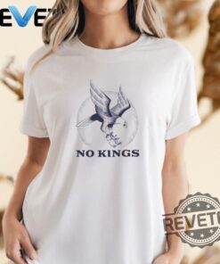 No Kings T Shirt Hoodie Sweater Gift For Men Women