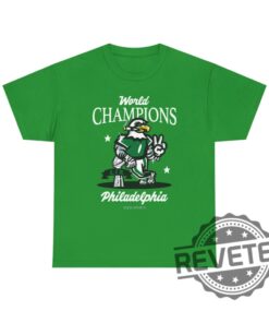 Philadelphia Eagles 2 Times World Champions Unisex T Shirt Hoodie Sweatshirt Tee Gift For Fan Unique