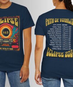 Solar Eclipse 2024 Unisex Retro Style Path Of Totality 2024 Vintage Look Distressed Tee April 18 Unique