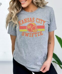 Taylor Swift Kansas City Chiefs Swifties Shirt Travis Kelce Message To Taylor Swift Go Taylors Boyfriend Shirt Unique