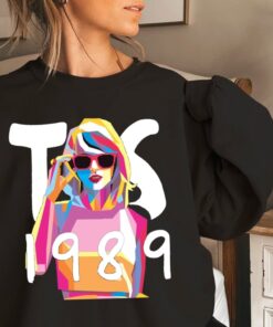 Taylor Swiftie Merch Sweatshirt Taylor Swiftie 1989 Inspired Sweatshirt Taylor Swiftie Fan Apparel 1989 Edition Swiftie Fan Favorite 1989 Unique