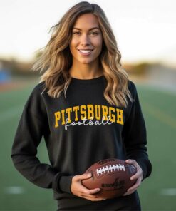 Vintage Pittsburgh Football Sweatshirt, Black and Gold crewneck, classic style oversized football sweater burgh fan, gift for her, 412
