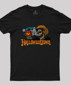 Halloweentown Cab Ride Geek T-Shirt