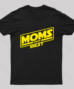 Moms Know Best Nerd T-Shirt