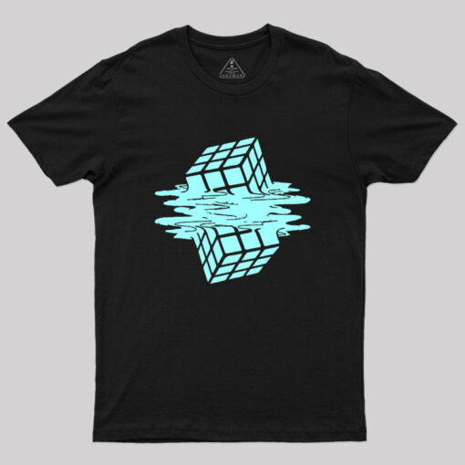 melting rubik cube Geek T-Shirt