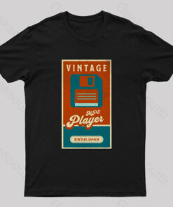 Vintage Retro Groove Floppy Beats Geek T-Shirt