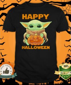 Baby Yoda Hug Pumpkin Happy Halloween shirt Baby Yoda Hug Pumpkin Happy Halloween shirt