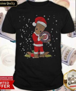 Good Santa Baby Groot Hug Washington Nationals Christmas Shirt